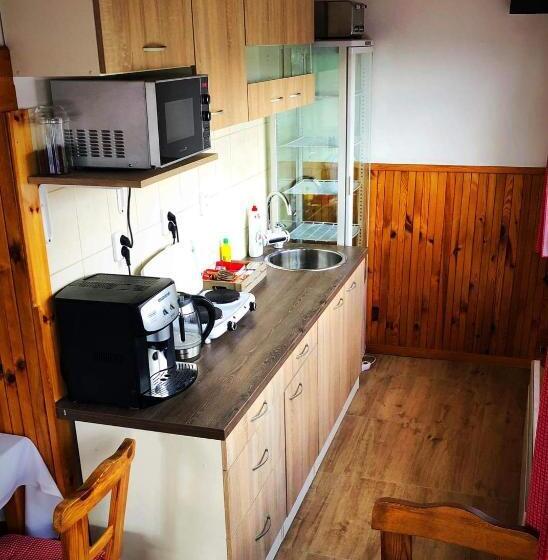 ユースホステル Hostinec Selský Dvůr