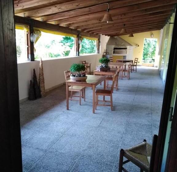 فندق صغير Locanda Ristorante Pizzeria Da Gigino