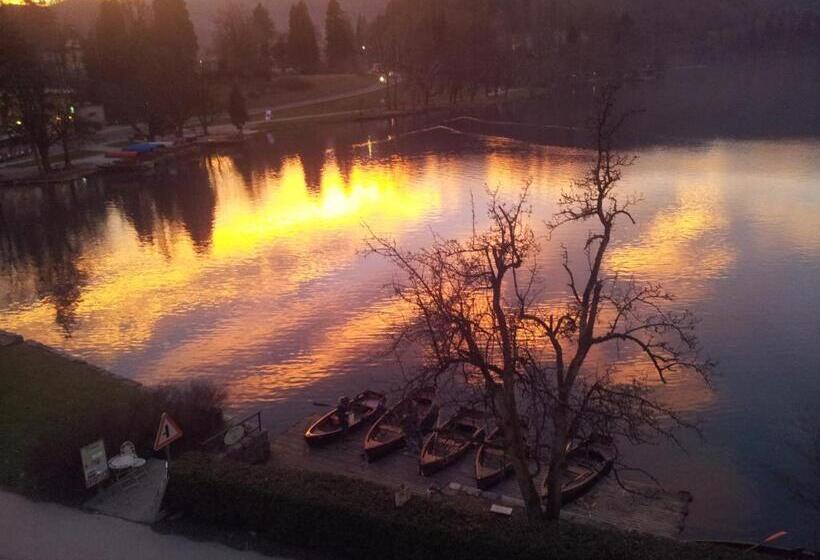 B&b Pletna A Double Lake View Room