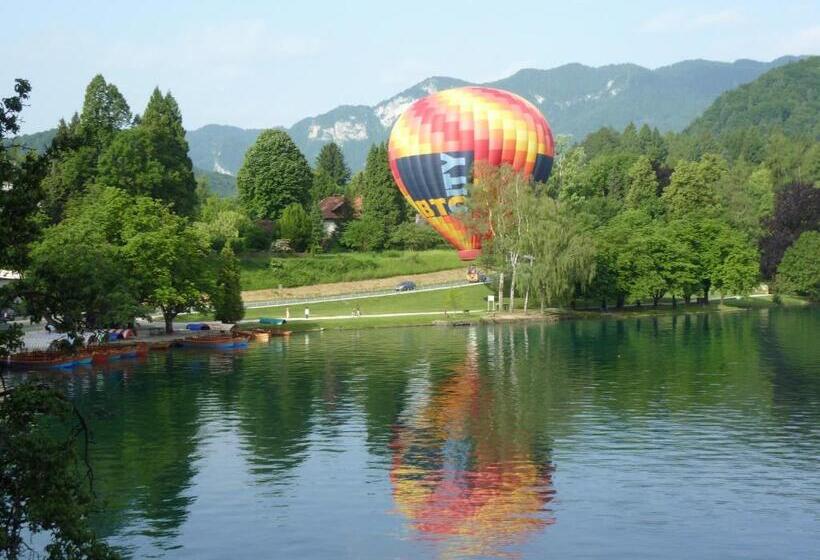 B&b Pletna A Double Lake View Room