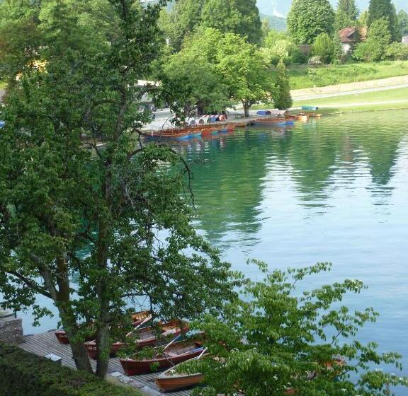 B&b Pletna A Double Lake View Room