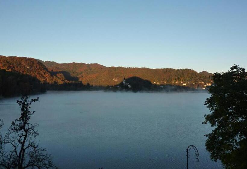 B&b Pletna A Double Lake View Room