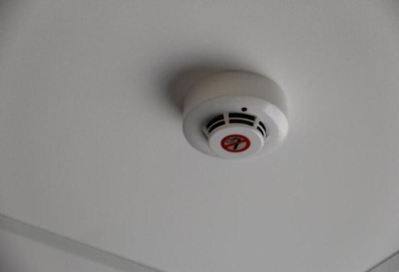 ベッドアンドブレックファースト Familia Panzió & Apartmanház Győr