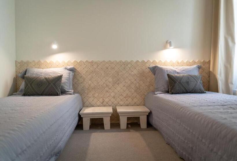 تختخواب و صبحانه Mai Ram Yoga House