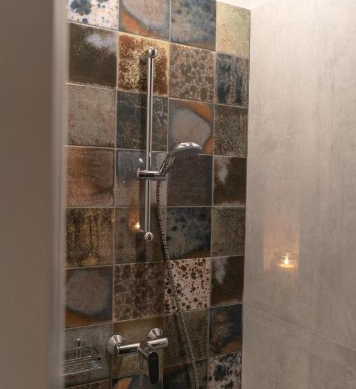 تختخواب و صبحانه Mai Ram Yoga House