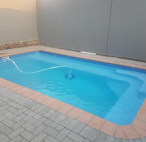 צימר Mzet Guest House