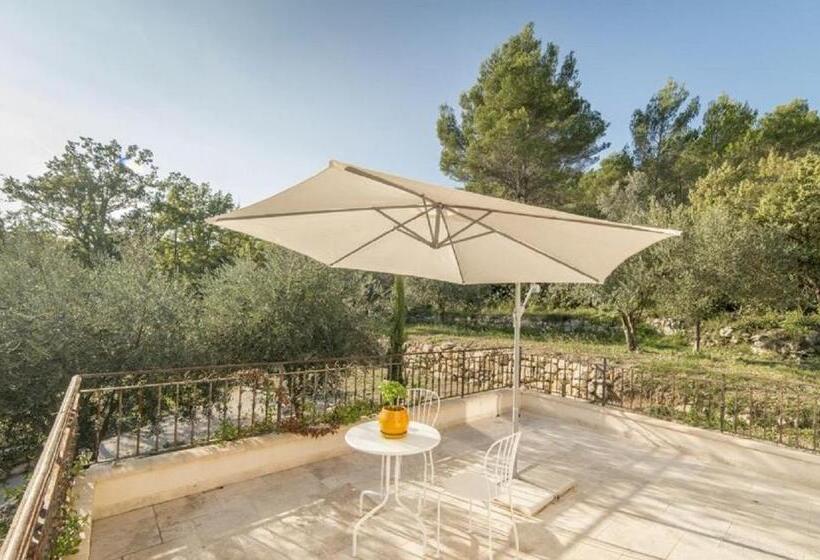 مبيت وإفطار O Patio Du Mas