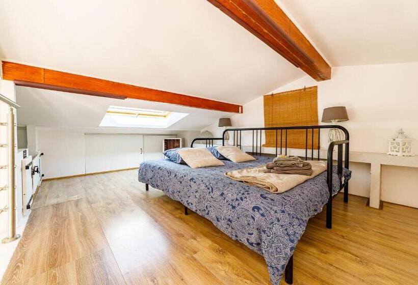 مبيت وإفطار O Patio Du Mas