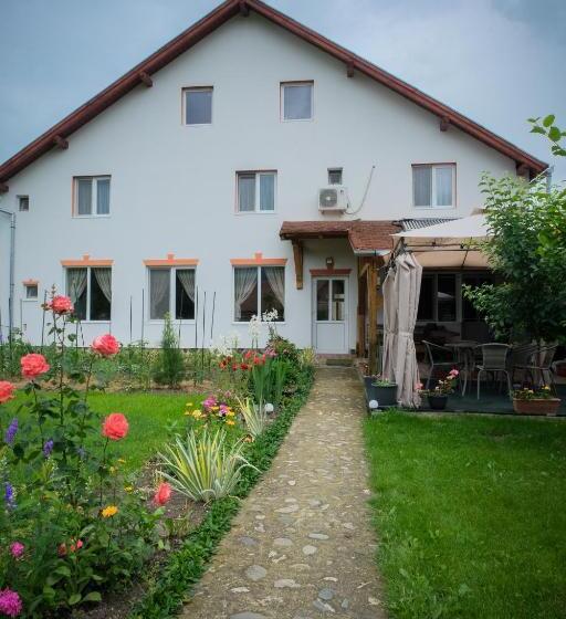 צימר Pensiunea Ileana Adults Only