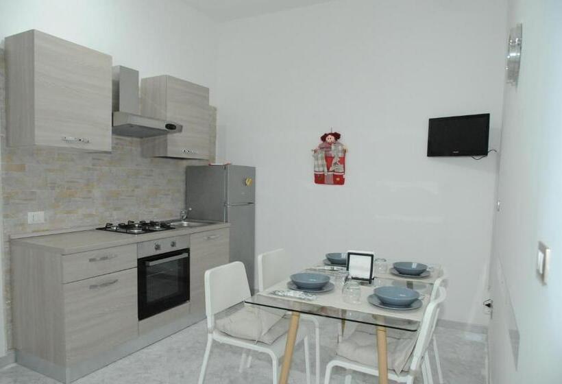 مبيت وإفطار Same As Home