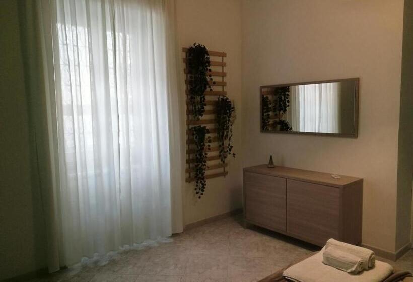 مبيت وإفطار Same As Home