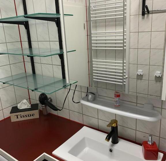 Best Preis  Gold Suite  Mit Netflix, Self Check In, Ebike Ladestation, Fahrradraum, Wlan, Netflix Un