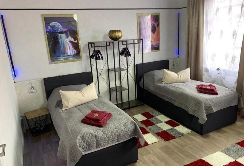 Best Preis  Gold Suite  Mit Netflix, Self Check In, Ebike Ladestation, Fahrradraum, Wlan, Netflix Un