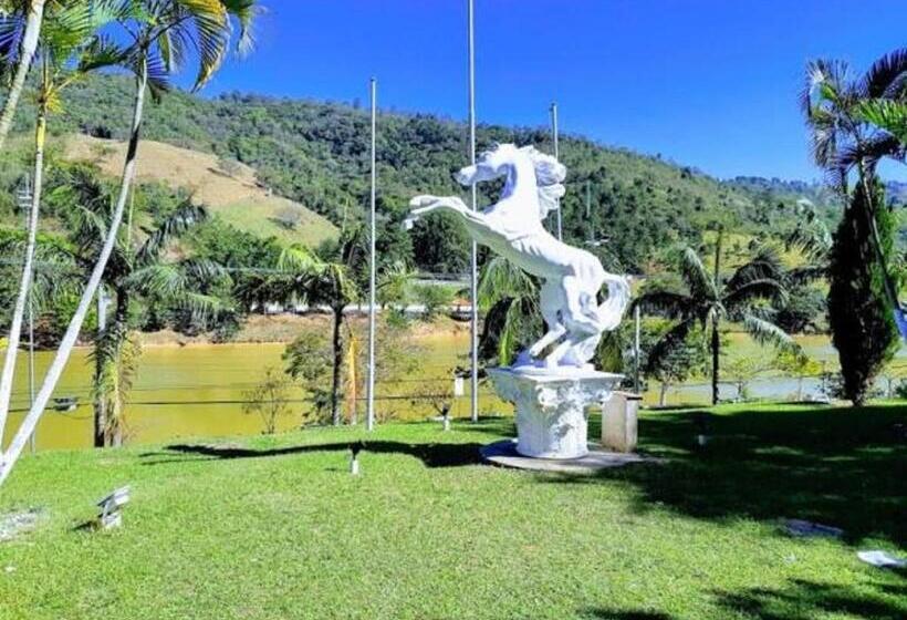 Cavalinho Branco   Apartamento 516