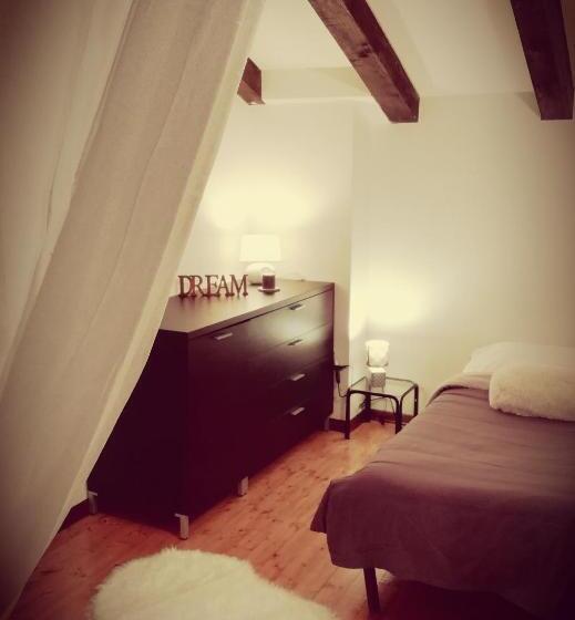 Elison On The Lake B&b