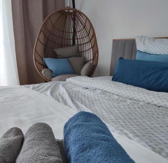 Gemütliches Studio Mit Ausblick, Pool Und Wifi