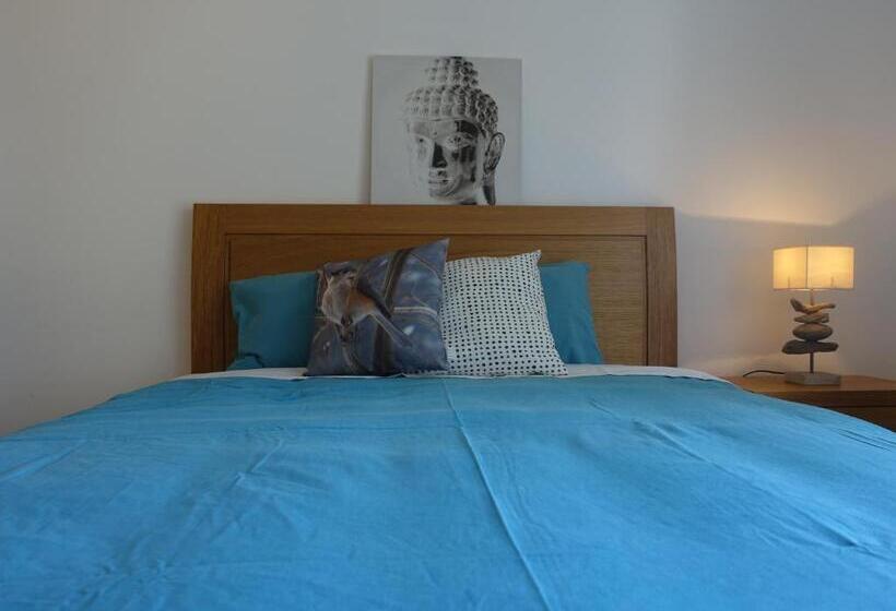 Gloria Maris Cabanas Gardens