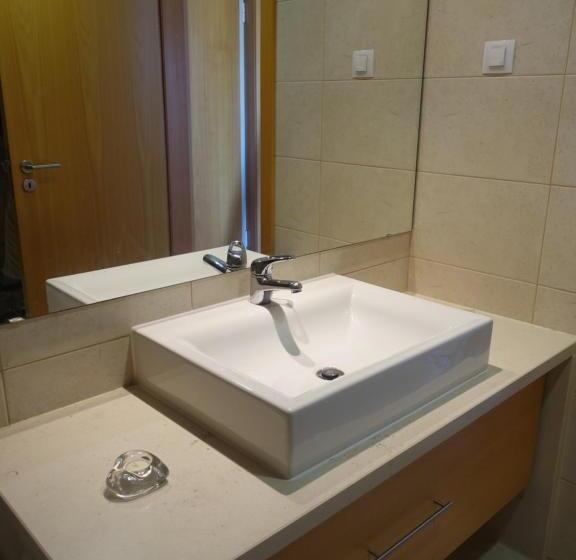 Gloria Maris Cabanas Gardens