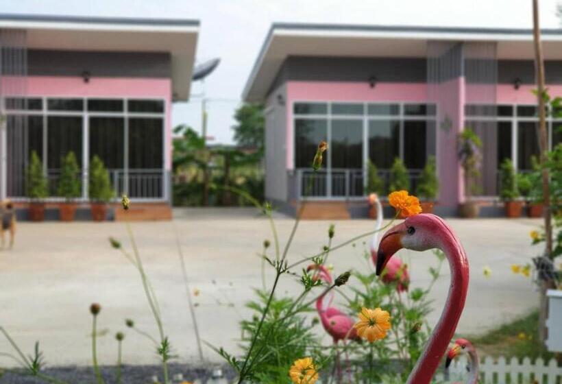 هتل บ้านสวนนิสา