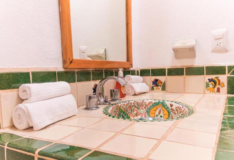 Отель Mi Otra Casa