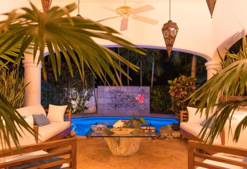 Отель Mi Otra Casa