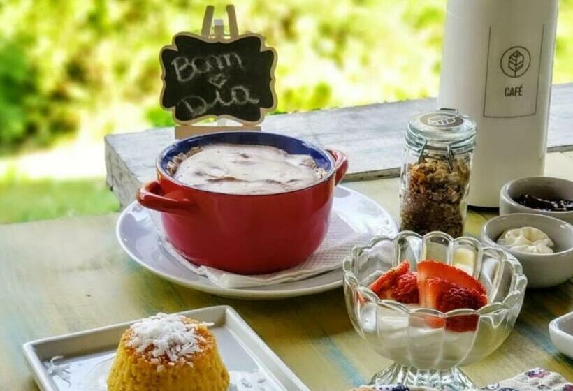 בית מלון כפרי Pousada Polessas