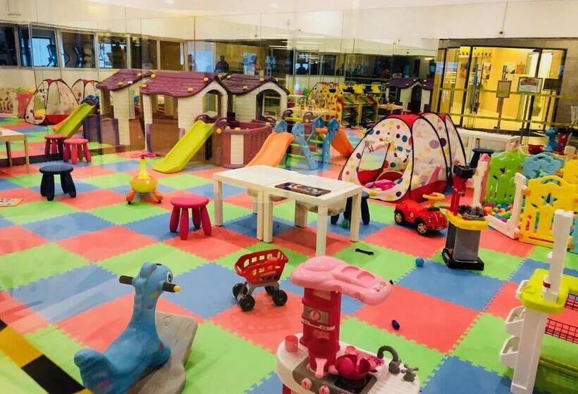 فندق Sky D Mont Suites