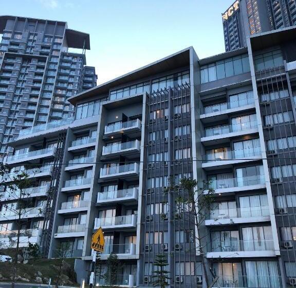 فندق Sky D Mont Suites