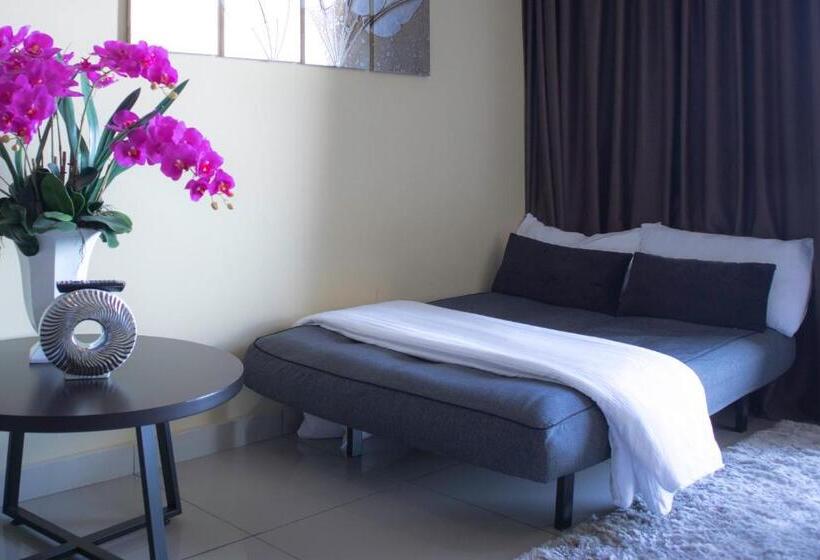 هتل Sky D Mont Suites