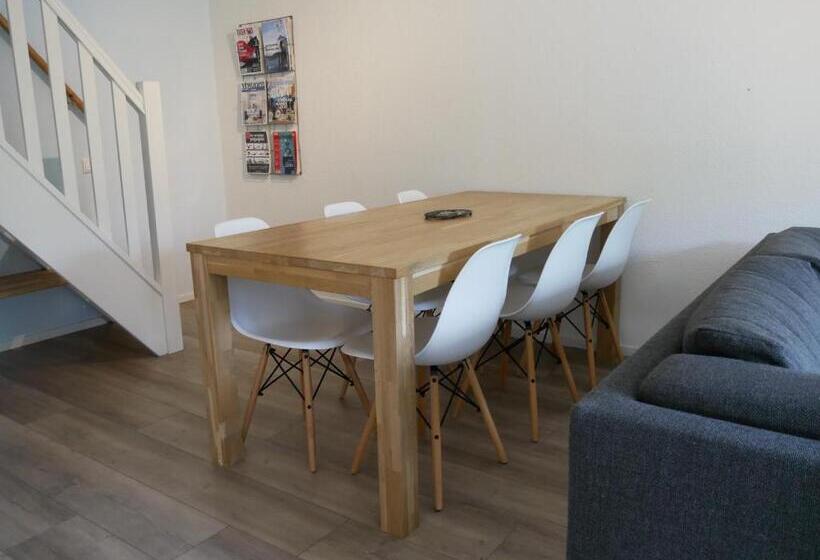 Jonas   Luxe Appartement Naast De Duinen