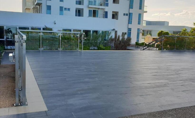 Mactan Newtown Condo With Garden And Ocean View 8newtown Blvd