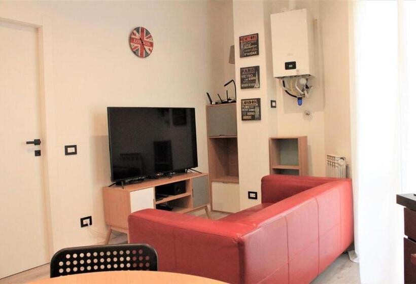 2bedrooms 4beds Minimum 3 Days  Thetechflat  Red Metro Sesto Marelli San Babila Duomo Fiera   For Pr