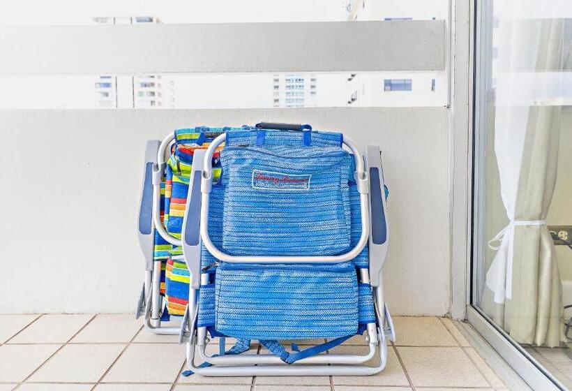 Pacific Monarch   1 Br   Ocean And City Views!