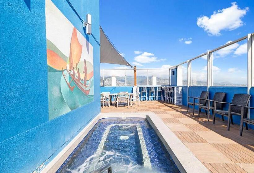 Pacific Monarch   1 Br   Ocean And City Views!