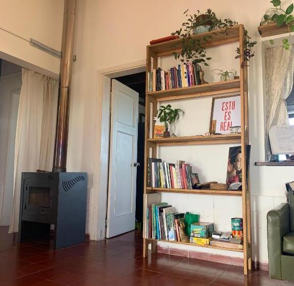 Palacio De La Luna, Casa única Frente Al Mar