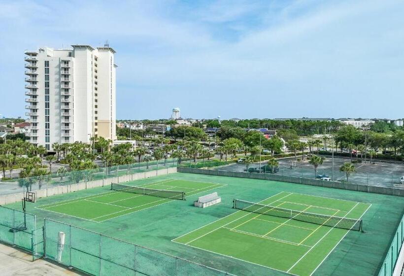 Pelican Beach Resort By Tufan