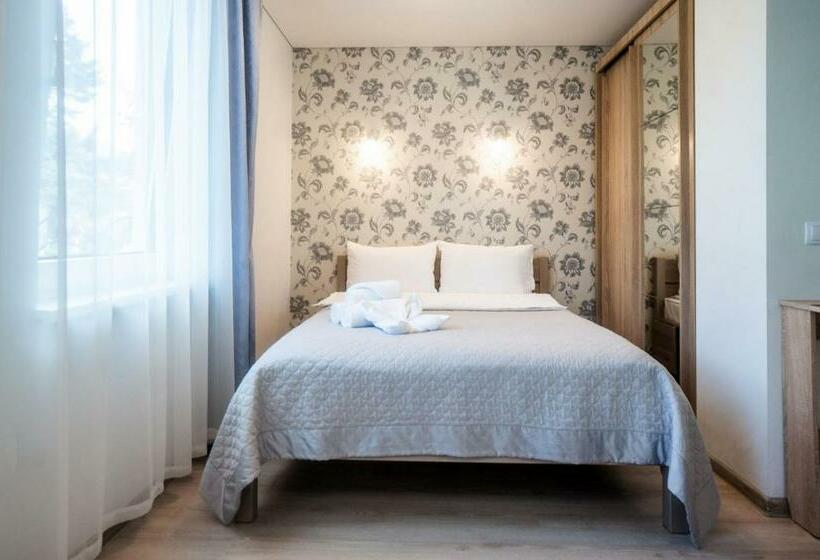 پانسیون šarkutė