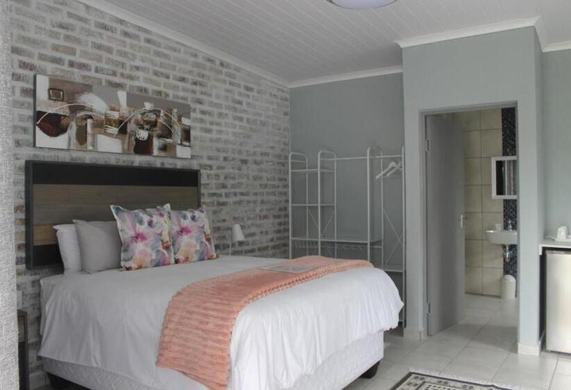 Пансион Berry Lane Guesthouse