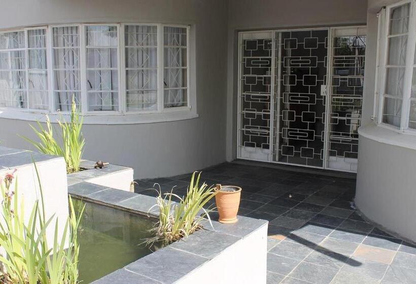 بنسيون Berry Lane Guesthouse