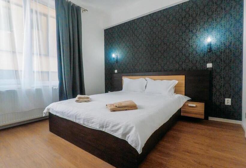 פנסיון Casa Mindru