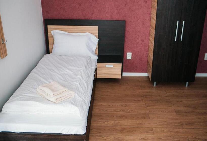 פנסיון Casa Mindru