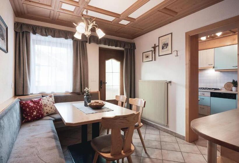 بنسيون Ciasa Altonn