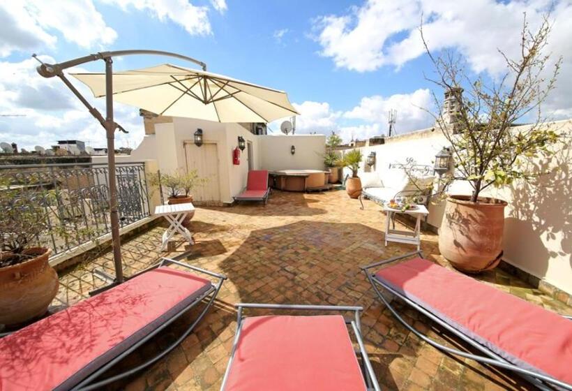 پانسیون Dar Abdesalam