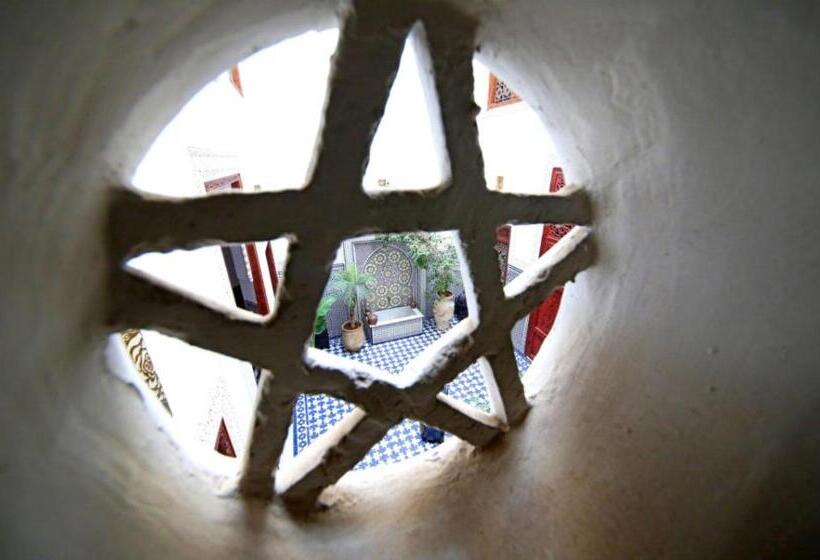 پانسیون Dar Abdesalam