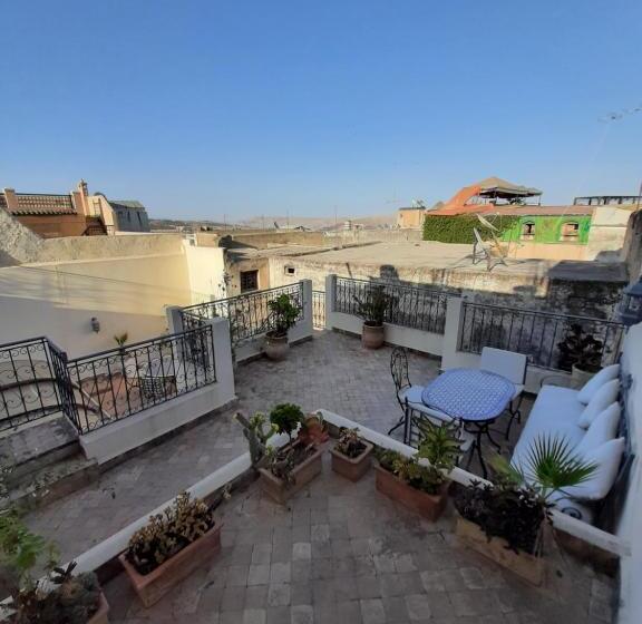 پانسیون Dar Abdesalam