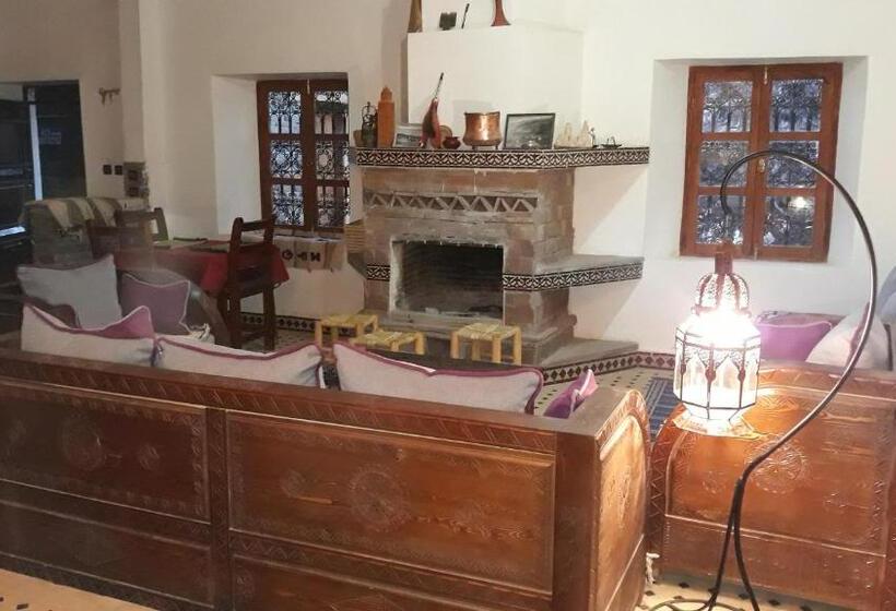 پانسیون Dar Ait Bouguemez