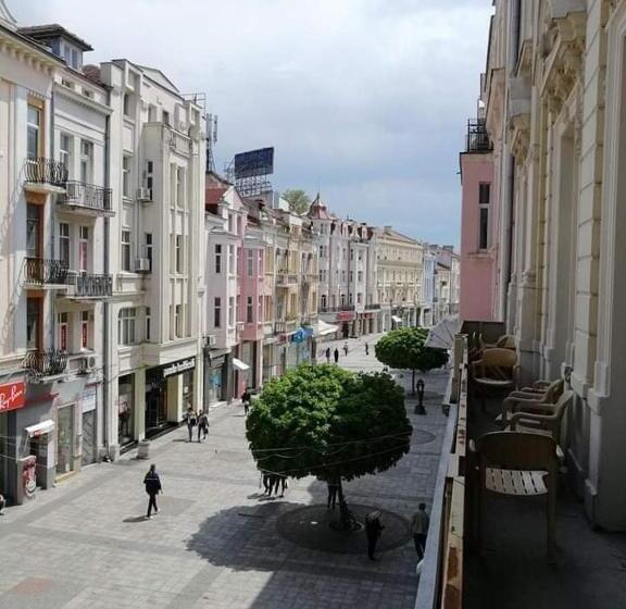 펜션 Guest Rooms Super Center Plovdiv Perfect Location