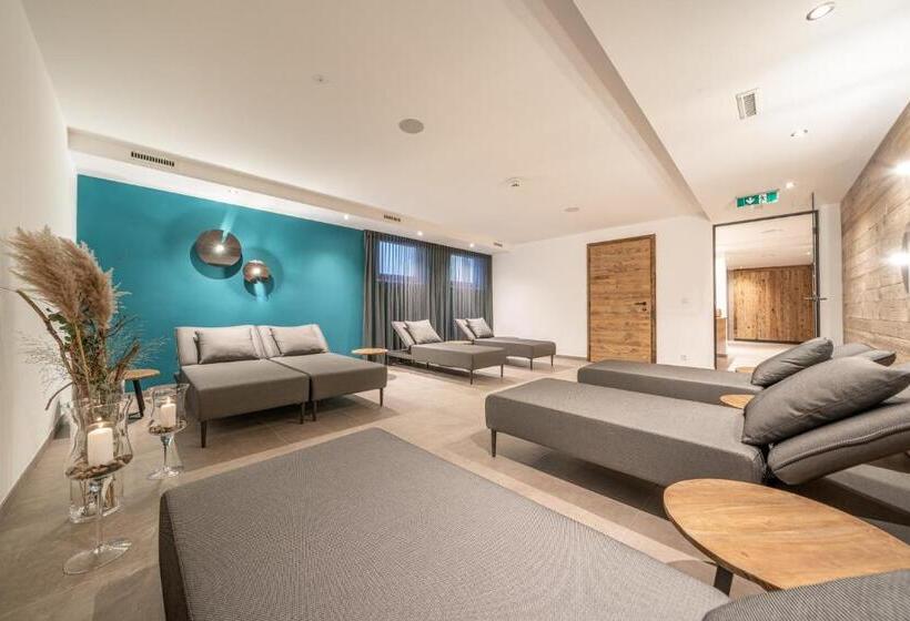 פנסיון Miramonte