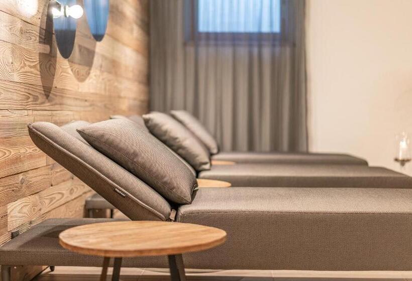 פנסיון Miramonte