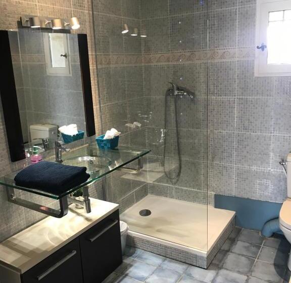 Пансион Plan De Cuques T2